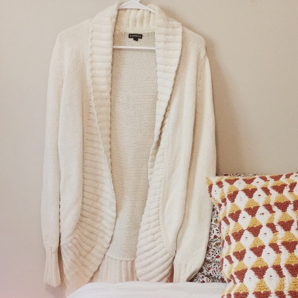 Express White knitted Cardigan size: small